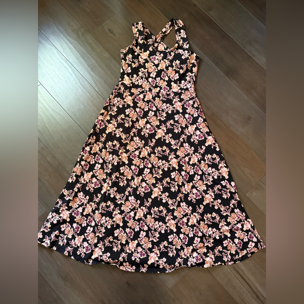 Fit & Flare Open Back Maxi Dress